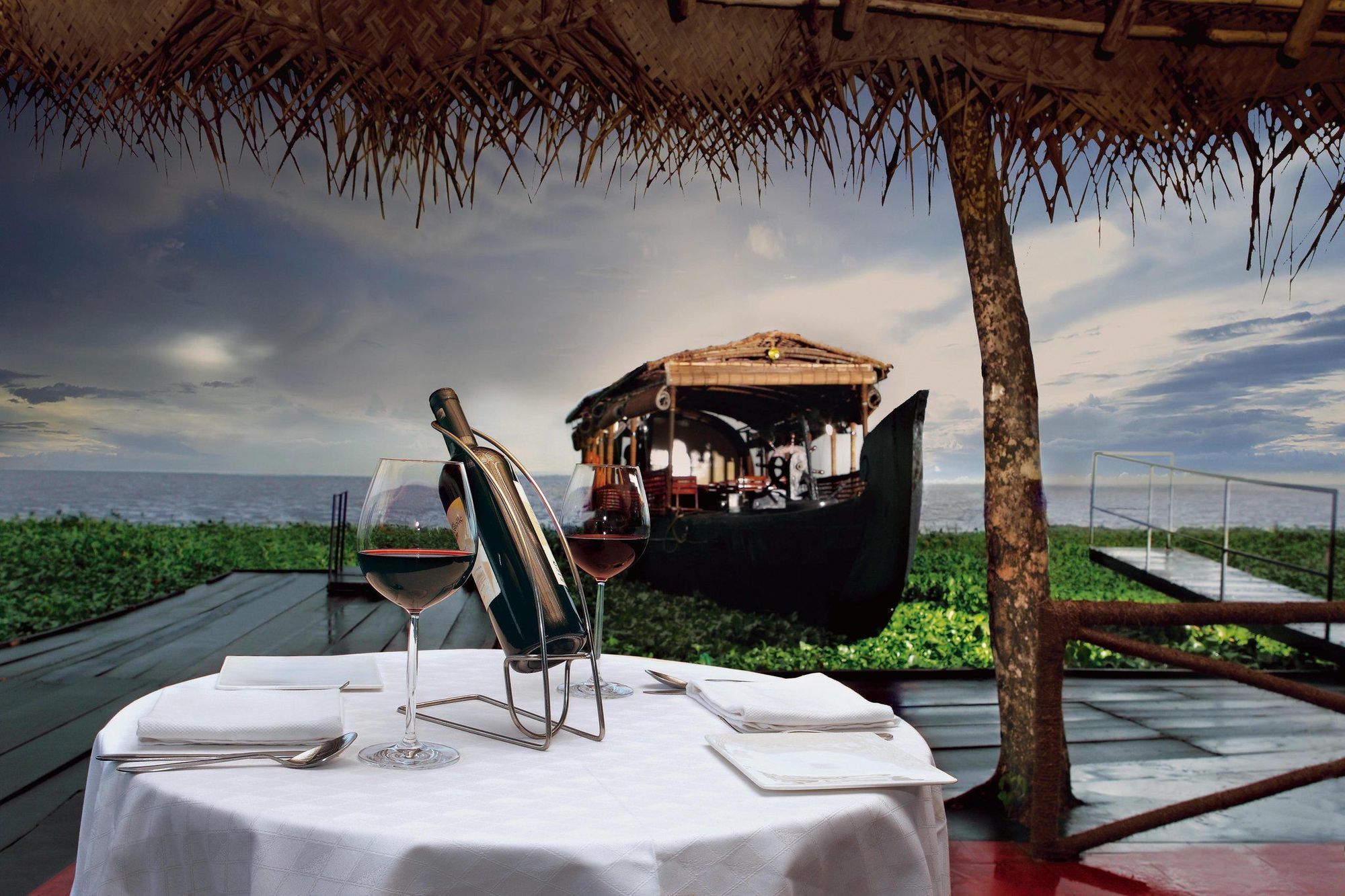 Taj Kumarakom Resort And Spa Kerala Restaurante foto